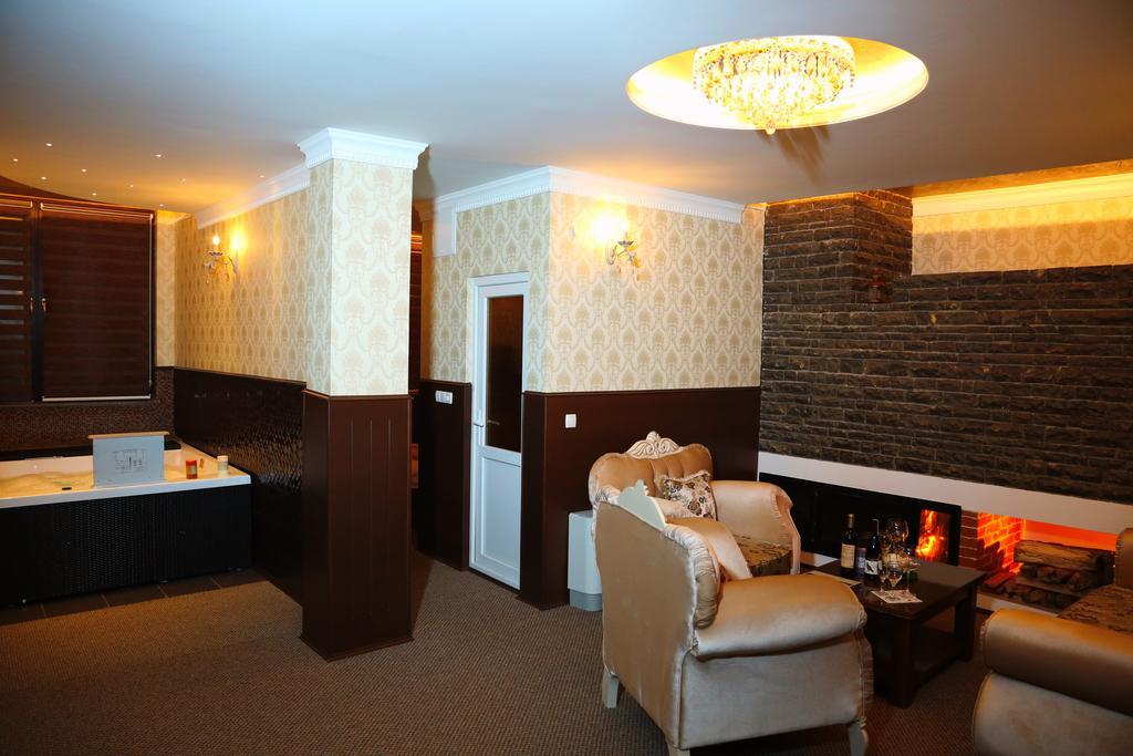 Hotel Ok Prizren Eksteriør billede